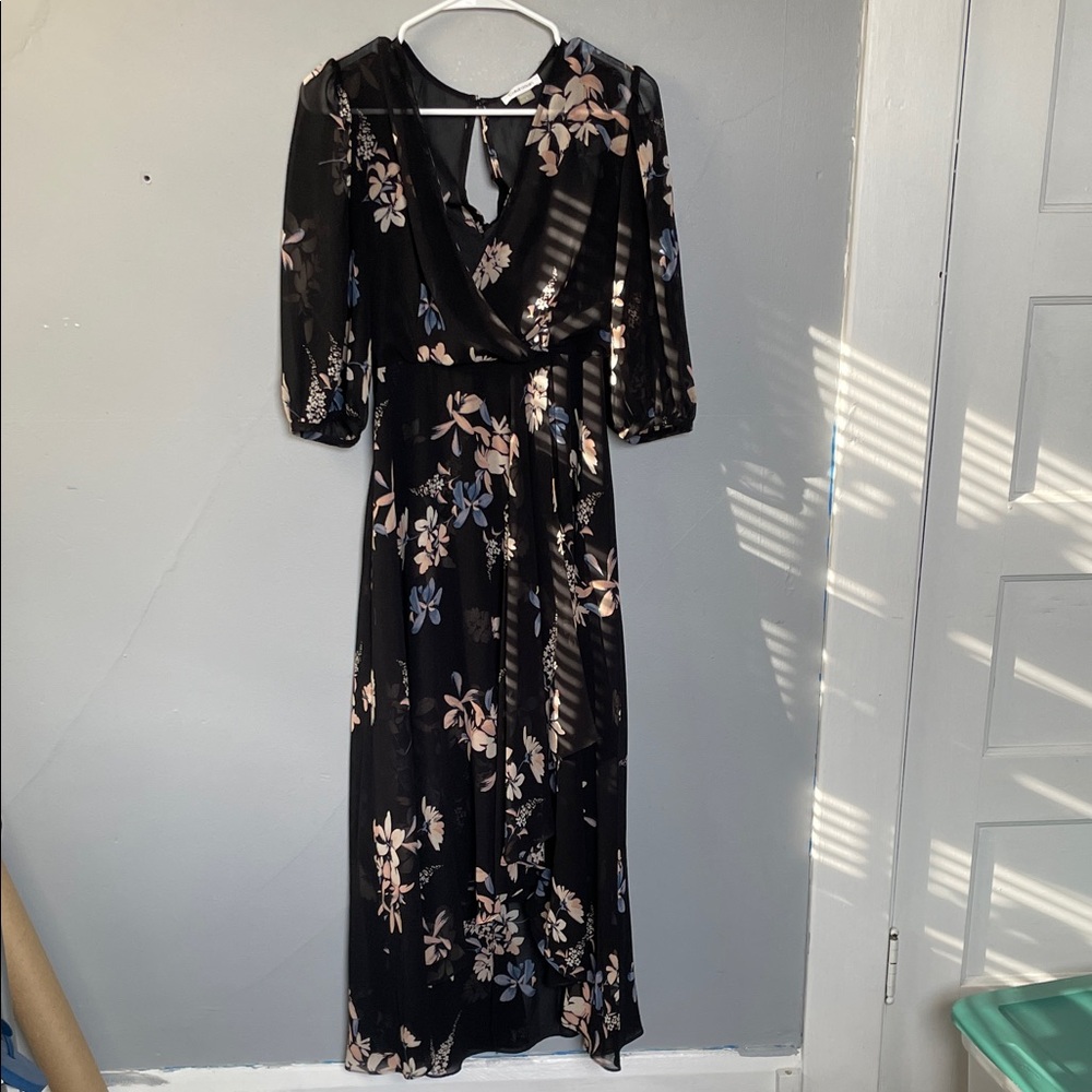 Calvin Klein size 4 Printed Chiffon Surplice Dress coquette formal girly